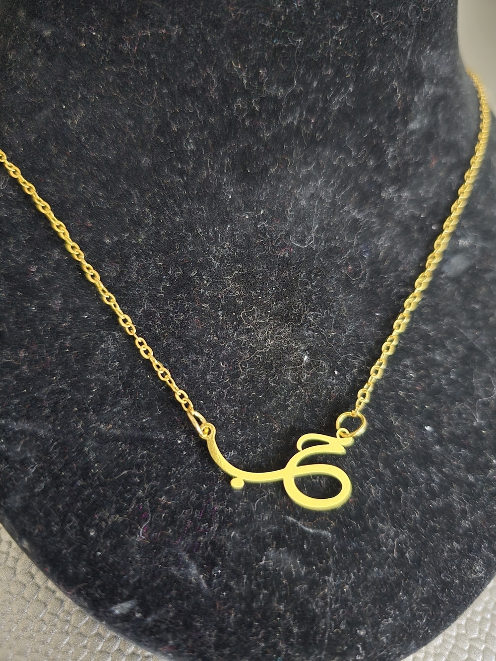 Gold Script Initial Necklace - Women Jewelry - Picture 3 of 7